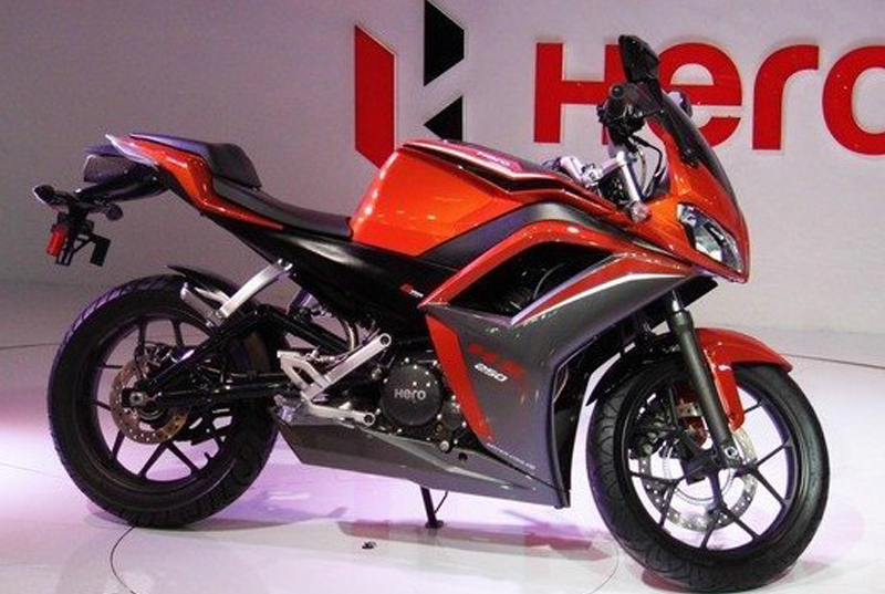 Why-You-Should-Wait-for-these-Motorbikes-to-Bang-on-Afore-Glare-Festival-Hero-HX250R