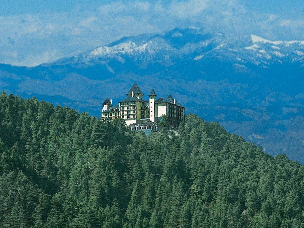 Spend Your Holidays in the Lap of Nature by Staying at “Wildflower Hall