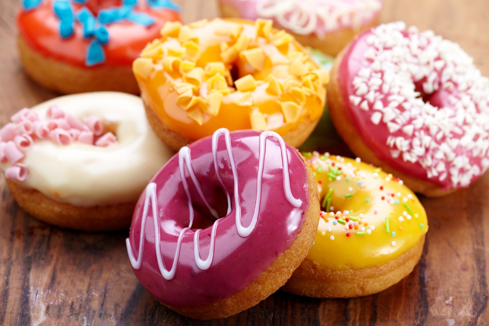 Try this Mouth-Watering Krispy Kreme Donut Recipe | SAGMart