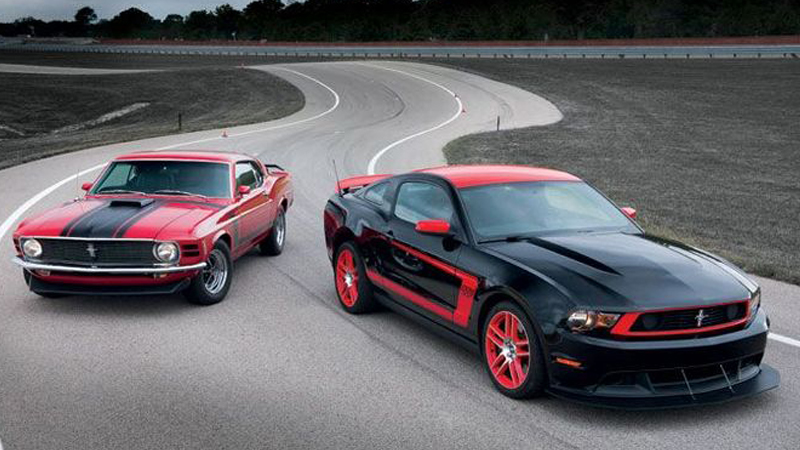 Ford-Mustang-Old-Vs-New
