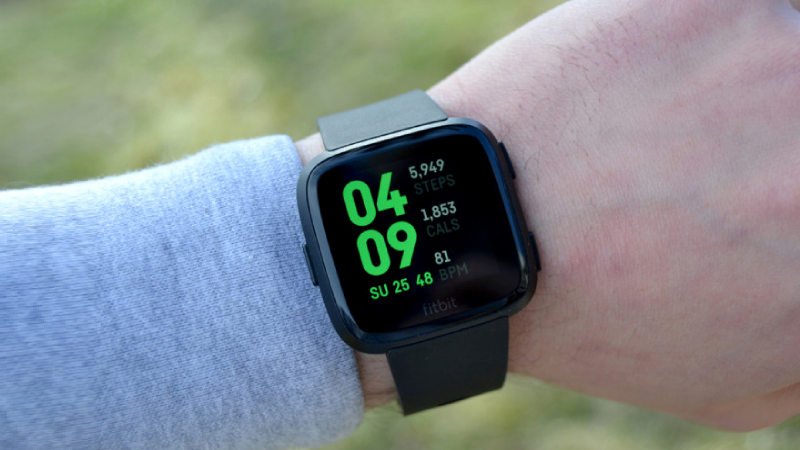 Fitbit Versa Smartwatch